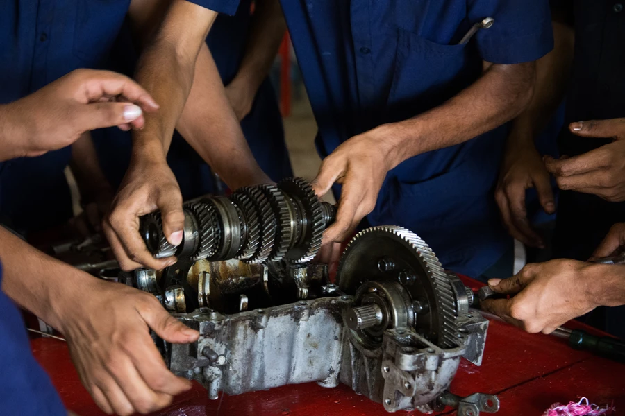 Understanding When Transmission Replacement Is Needed in Van Nuys CA Understanding When Transmission Replacement Is Needed in Van Nuys CA